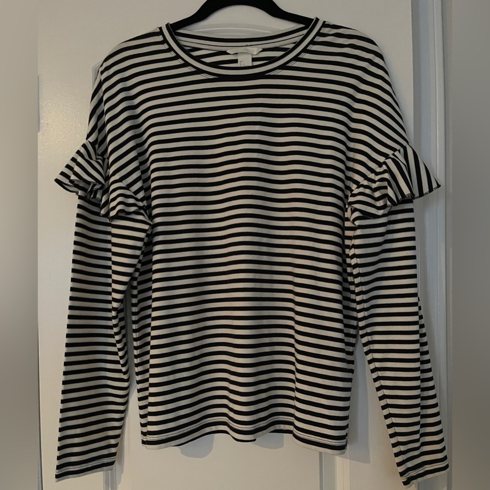 H&M Black and White Striped Ruffle Sleeve Top Size L